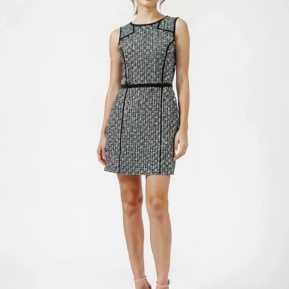 NWT LAUNDRY By Shelli Segal Sleeveless Midi Dress Black White Size 8